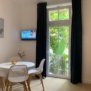 Les Fougeres 2p Jardin Parking Appartement